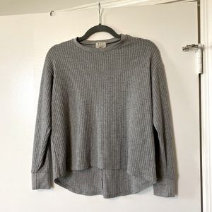 Women’s waffle crew neck shirt size extra small